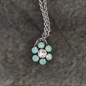 Sabika Hope Blooms Daisy Necklace